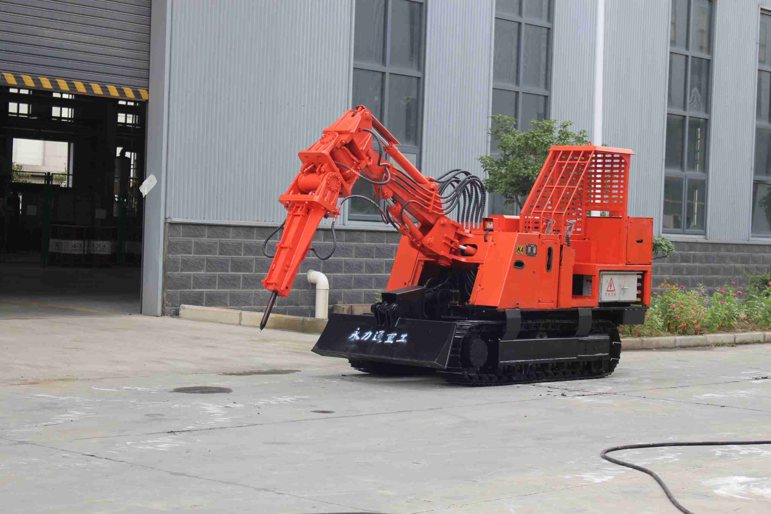 领者服饰有限公司,郑州领胜电子工资待遇