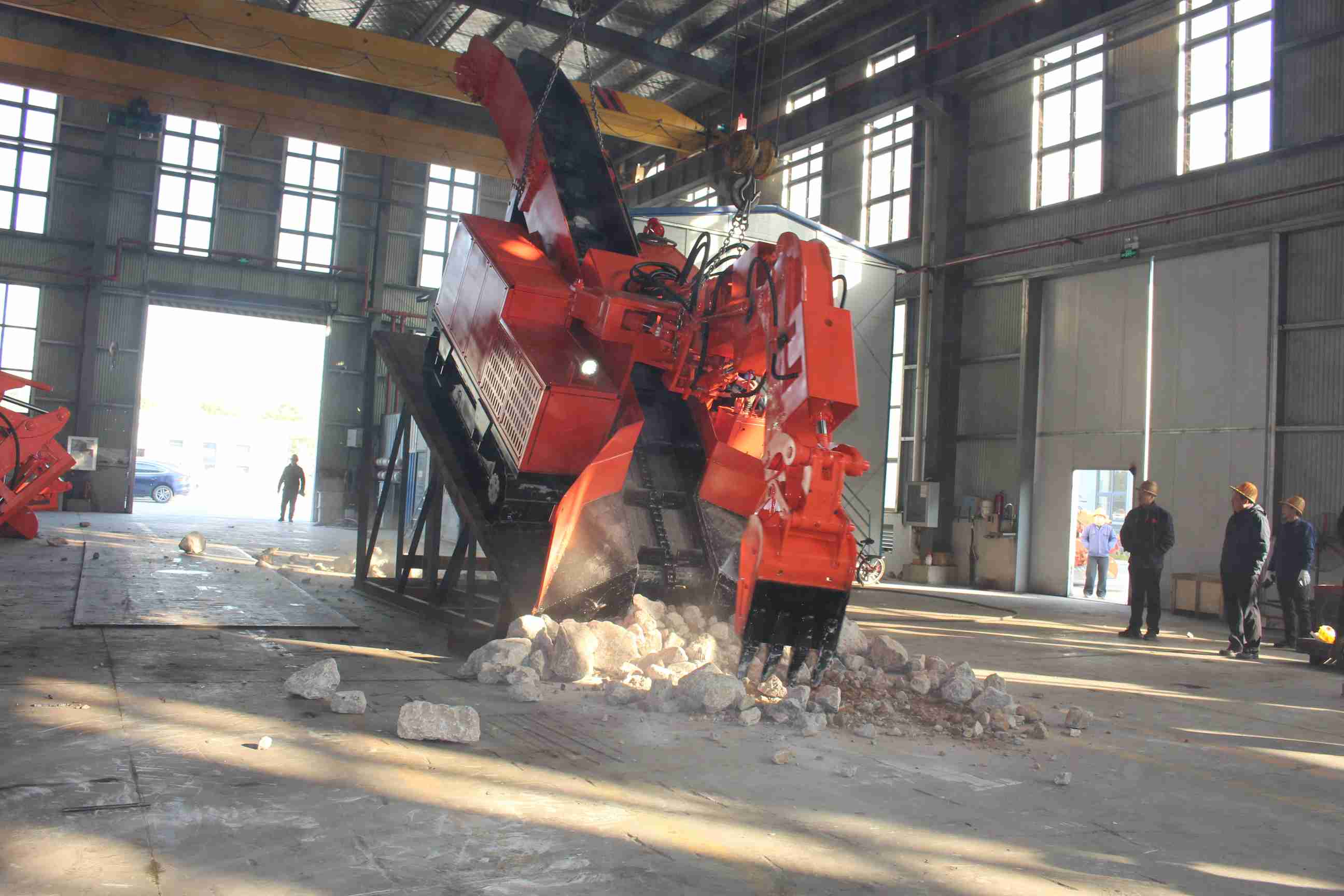 亚马逊跨境电商需要报关吗，亚马逊需要运营吗