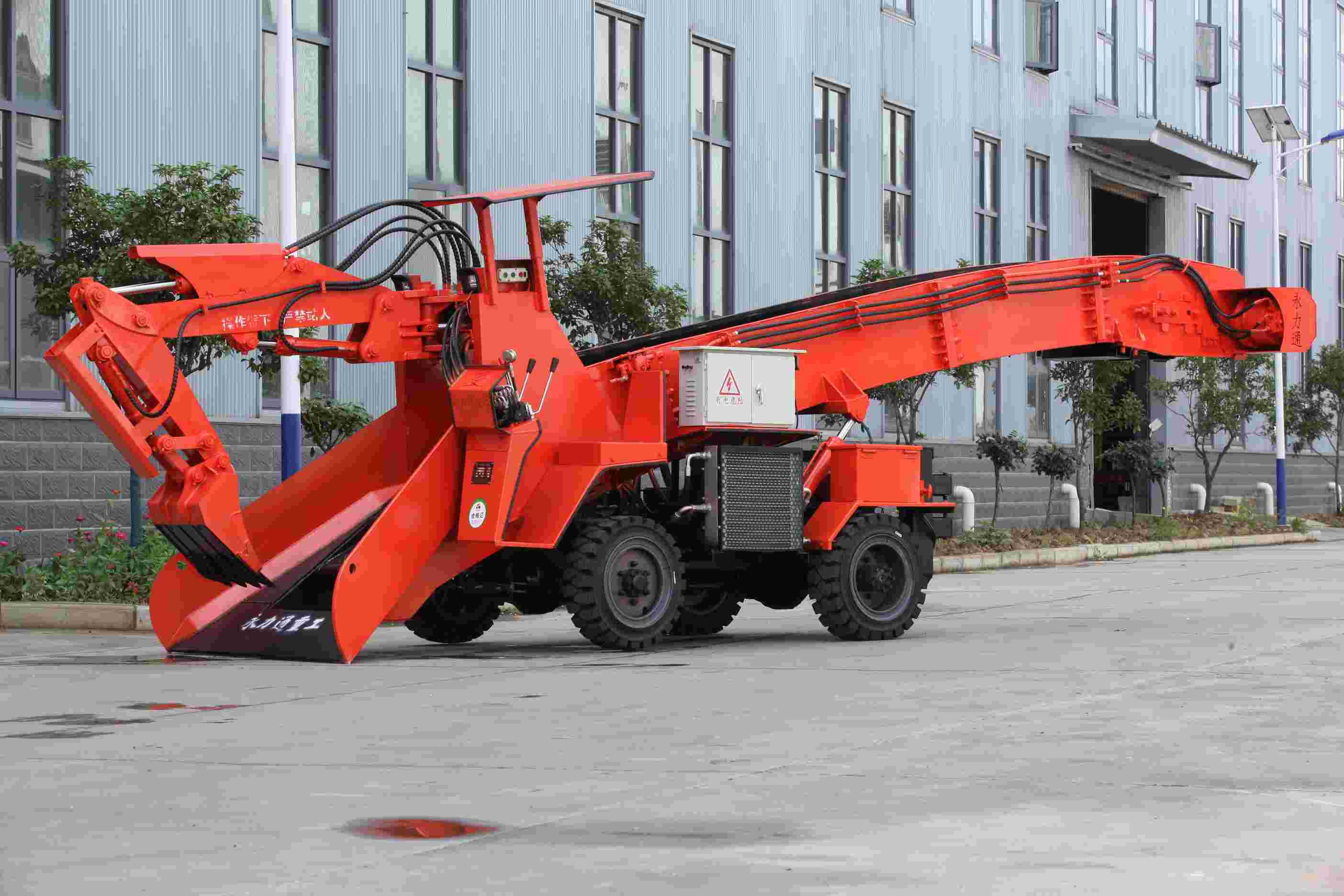 五行属土适合卖服装吗，五行属土可以做什么行业