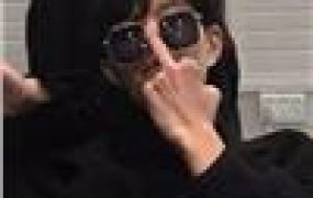 汽车油管在哪个位置