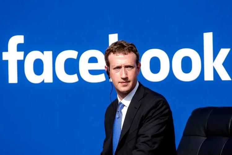 Facebook Page vs Personal Profile: Which Is Right for Your Business? (2026)