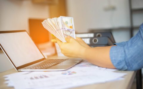 eBay开店需要保证金吗(eBay入驻开店费用明细详解)